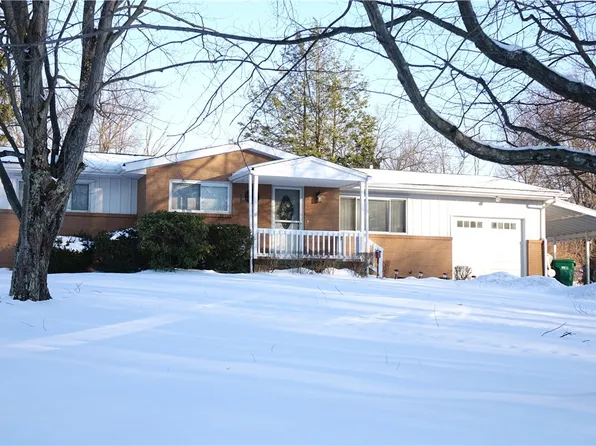 515 S Eberhart Rd, Butler, PA 16001