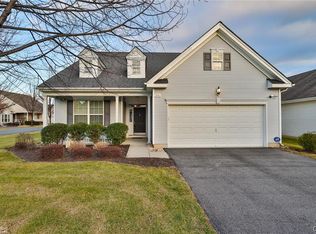 1846 Alexander Dr, Macungie, PA 18062
