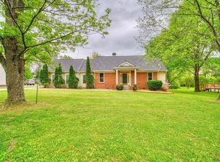 4709 Hunters Crossing Dr, Old Hickory, TN 37138
