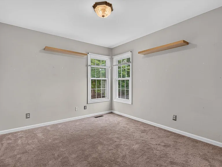 3569 Eskew Ct — Photo 33