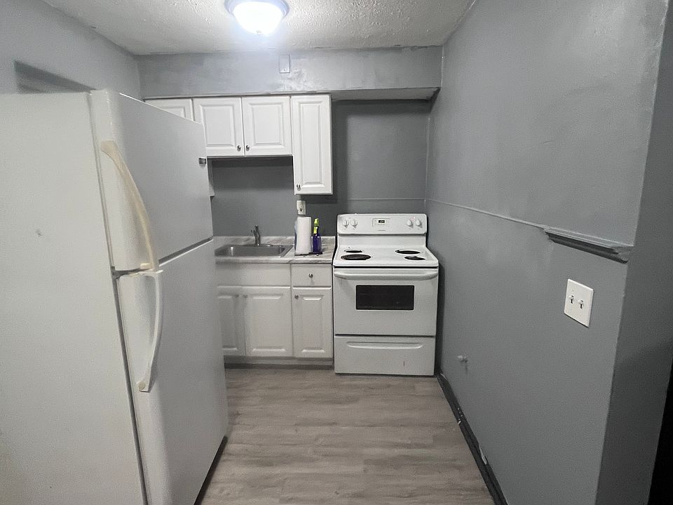 1st image of 3549 Alaska Ave APT 4