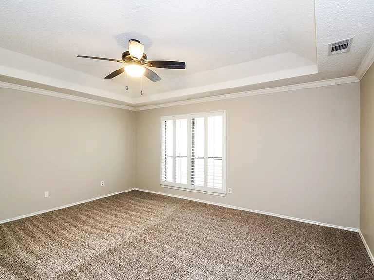 7709 Harmony Dr — Photo 6