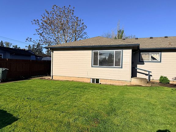 2nd image of 4525 Rivercrest Dr N #0
