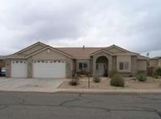 2081 Rainbow Rd, Santa Clara, UT 84765