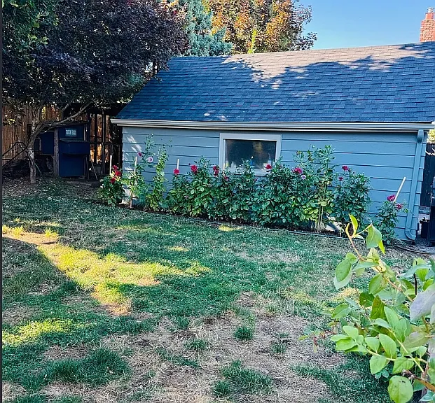 3775 SE 10th Ave — Photo 25