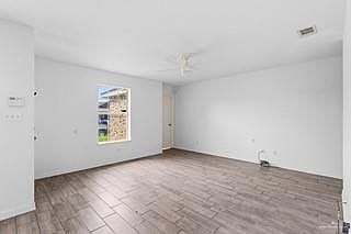 5th image of 2013 Grambling Ave
