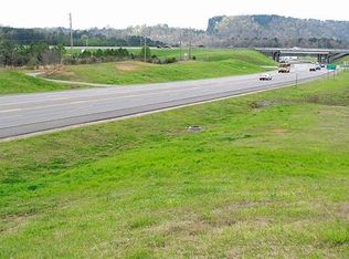 3205 Lakewood Dr, Jasper, AL 35501