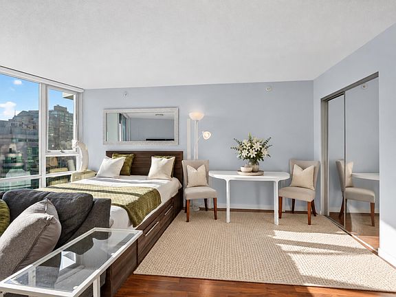 2nd image of 233 Robson St #2508