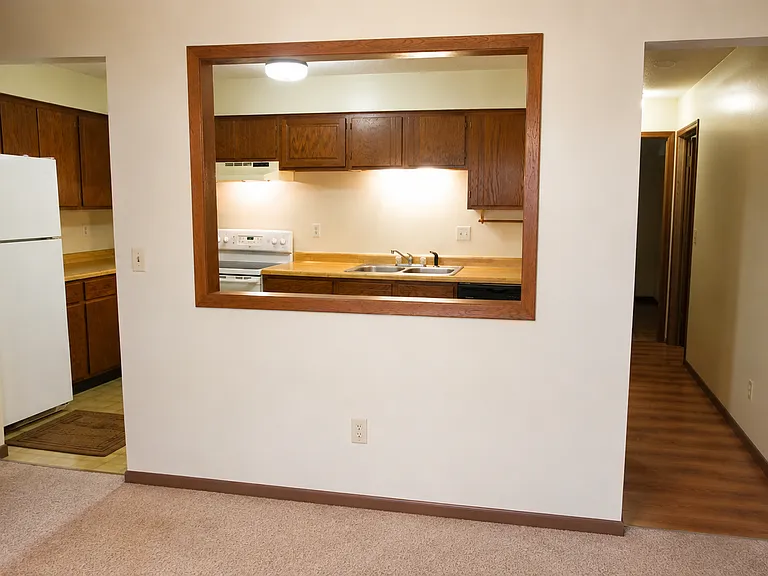902 Wescott Trl — Photo 3