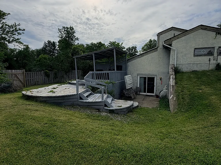 8226 Glencree Pl — Photo 35