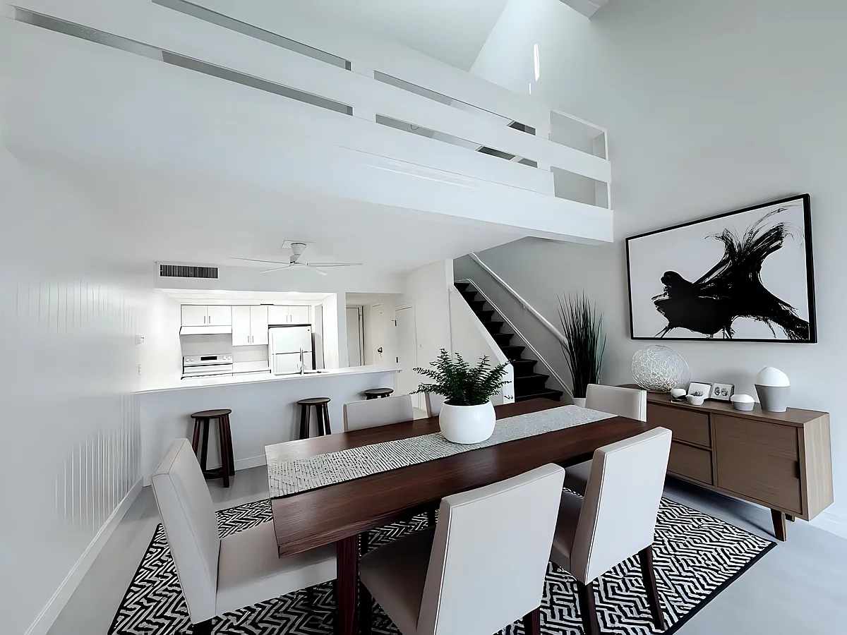 Loft unit. - Treehouse Apartments