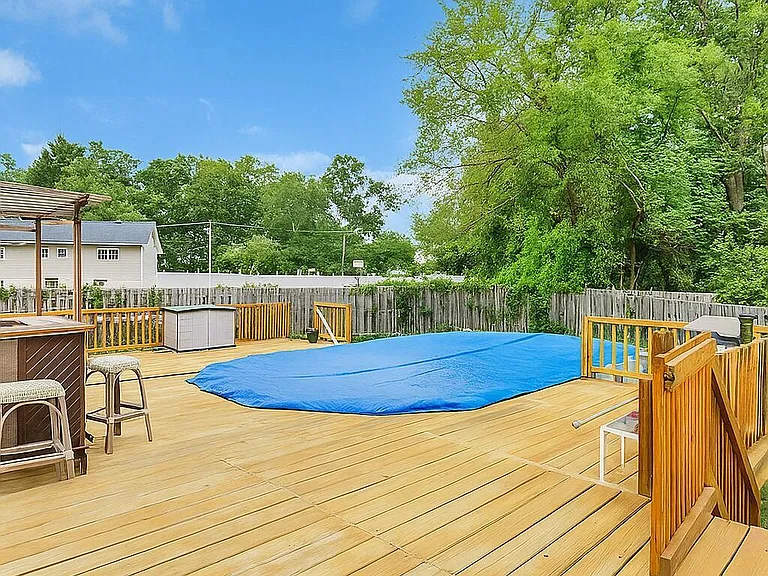 624 Fort Plains Rd — Photo 16