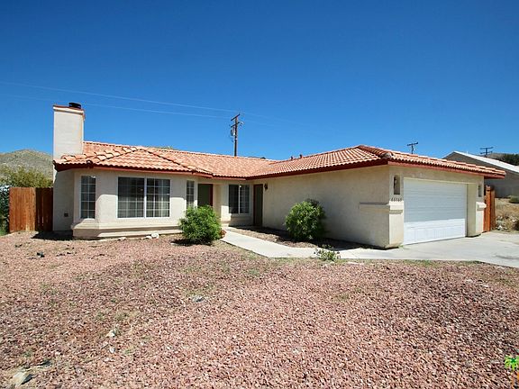 2nd image of 66066 Avenida Dorado