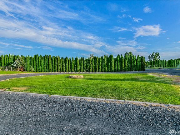 2nd image of 5155 Crystal Springs Pl NE