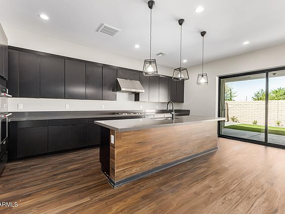 3rd image of 10216 E TALON Avenue
