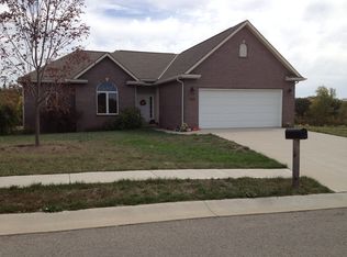 19730 Villa Ridge Dr, Helena, MO 64459