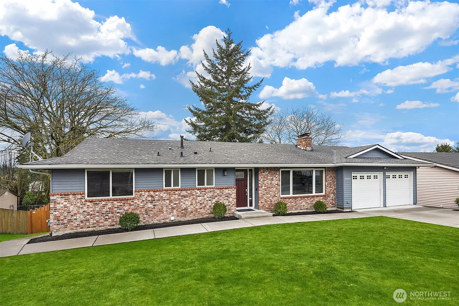 32527 23rd Avenue SW photo 1