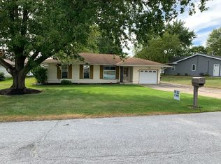 1316 Garr St, Bluffton, IN 46714