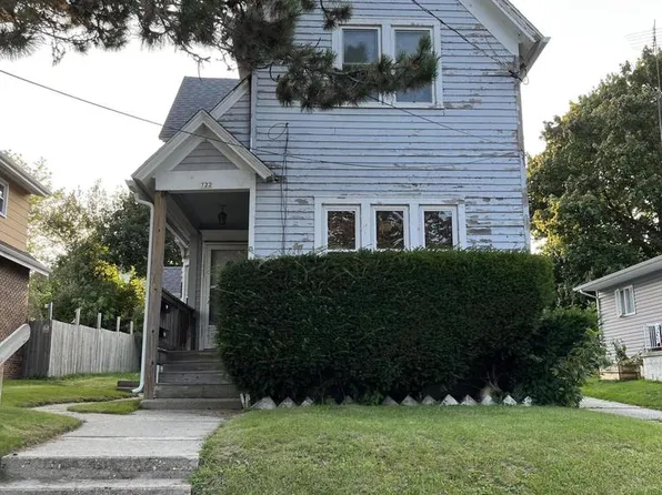 722 S 22nd St, Manitowoc, WI 54220