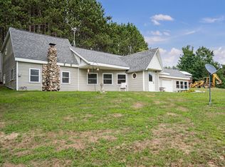 15900 Penesal Rd, Leroy, MI 49655