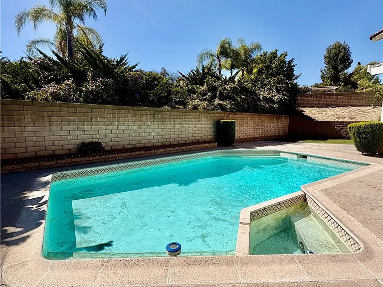 1407 Pecan Grove Dr — Photo 16