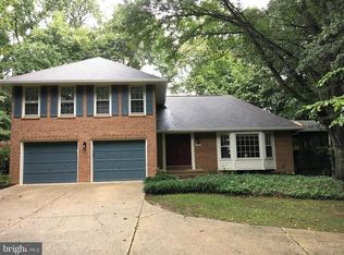 7707 Wagon Trail Ln, Springfield, VA 22153