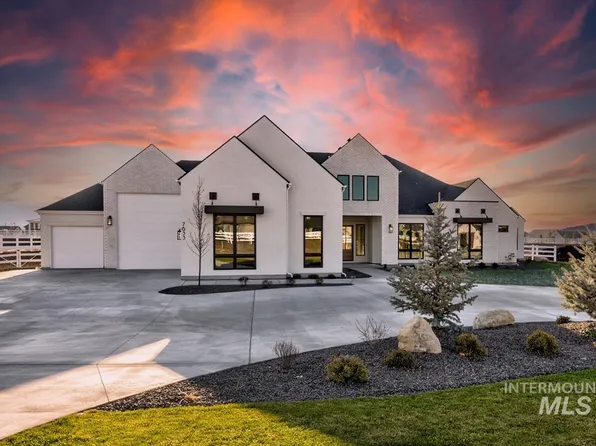 7633 W Diamond Lake Dr, Boise, ID 83714