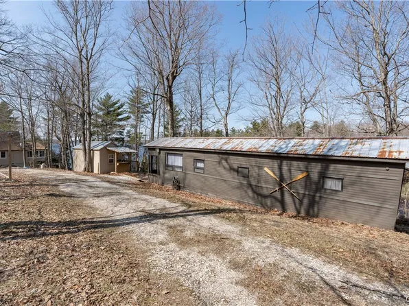 21 Downings Farm Rd, De Peyster, NY 13633