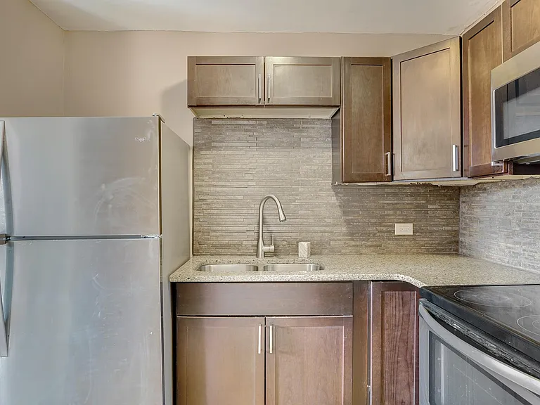 Studio Kitchen