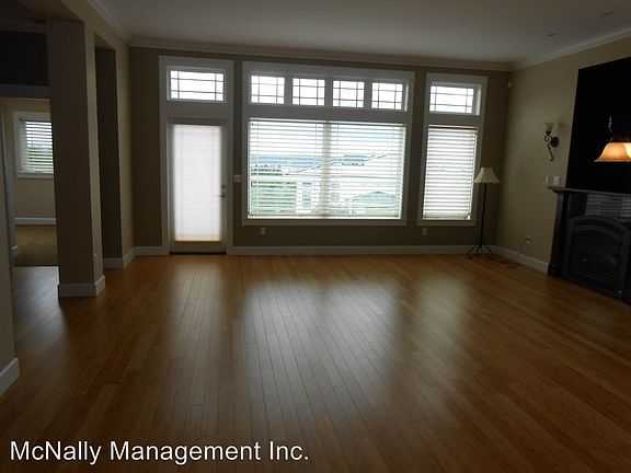 5th image of 12203 58th Ave