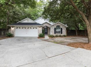 5123 Goshawk Dr, Milton, FL 32570