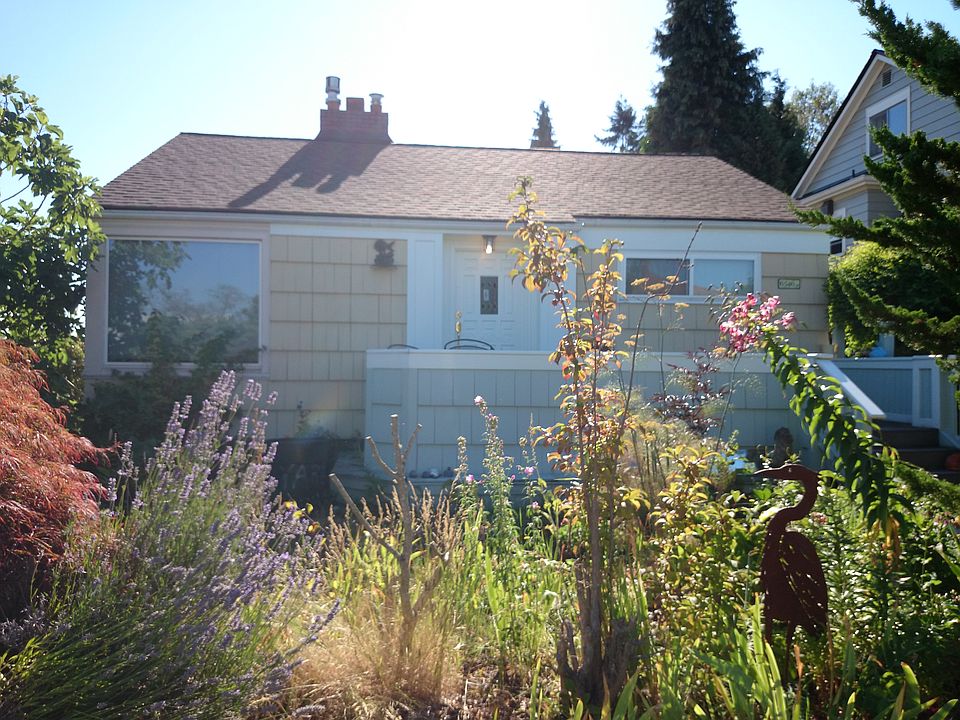 2nd image of 6546 36th Ave SW