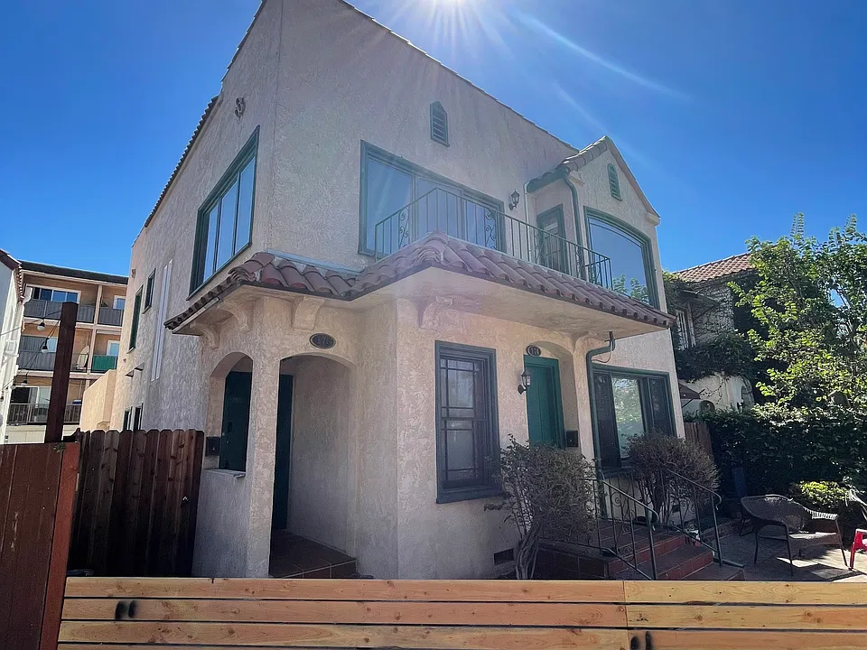 176 Prospect Ave