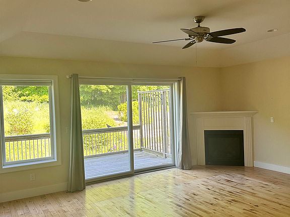 2nd image of 4187 Lone Pine Dr