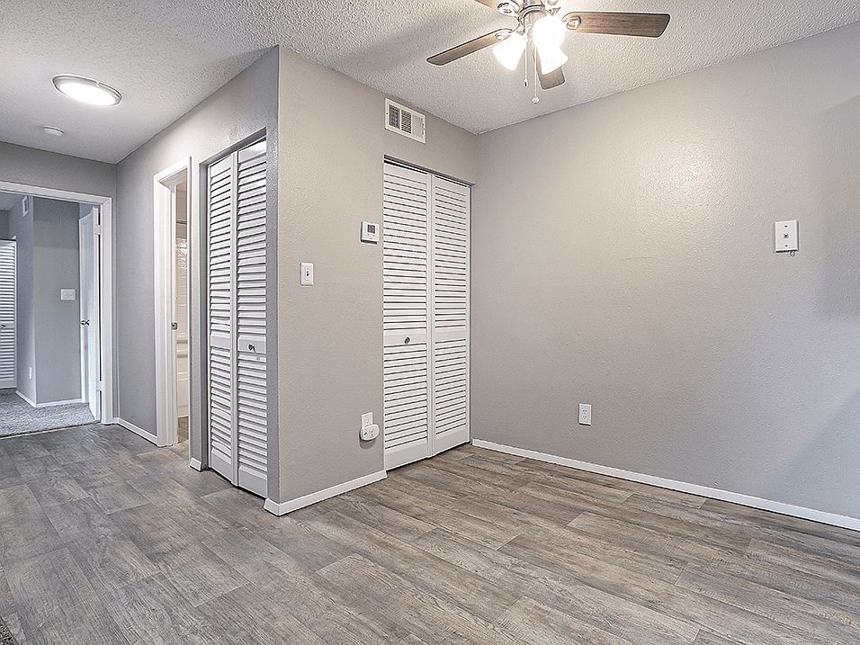 Washer/Dryers in Select Homes