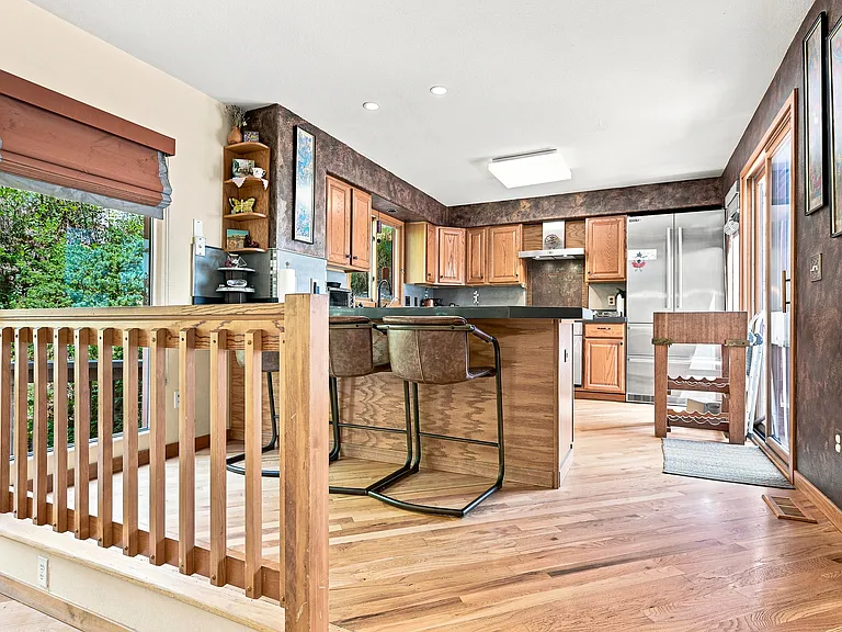 551 Aspen Dr — Photo 7