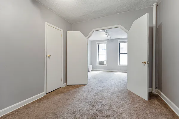 Rented by Weichert Properties - NYC | media 9