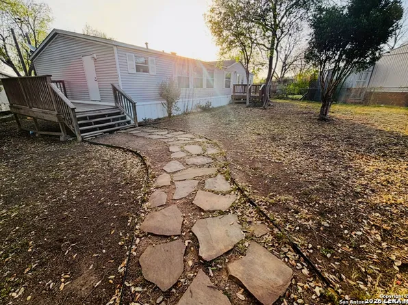 1118 Wild Persimmon St, San Antonio, TX 78245