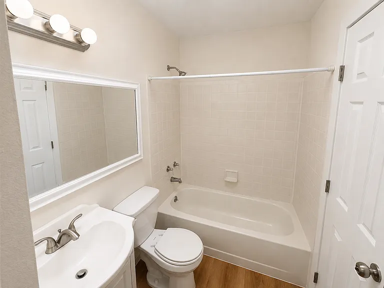 3440 Hazelwood Ct — Photo 14
