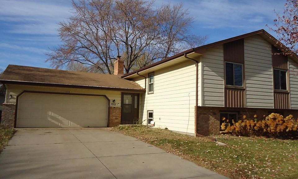 2nd image of 7957 Orchard Ave N