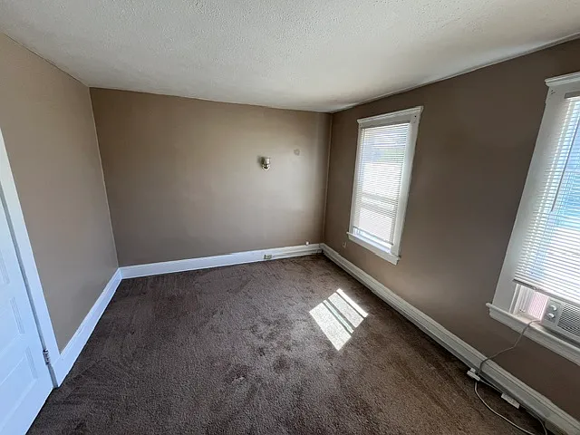 1281 Webb Rd — Photo 21