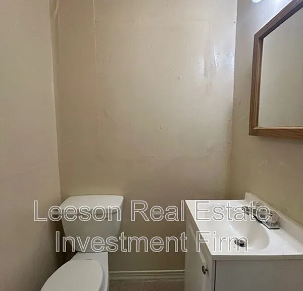2551 Claiborne Ave — Photo 11