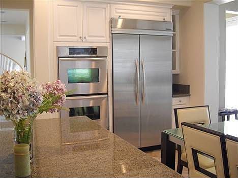 Gourmet Kitchen