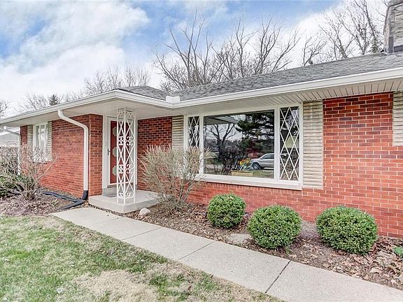 3rd image of 5297 Himes Ln