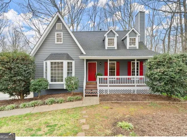 1910 Fernwood Dr, Lawrenceville, GA 30043