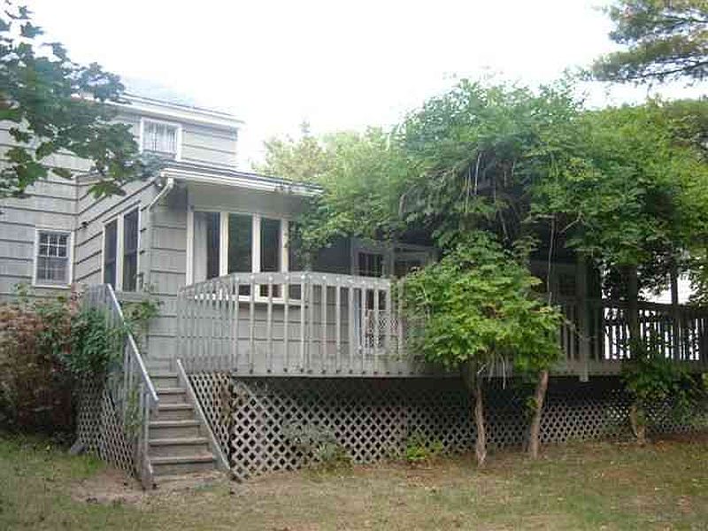 4th image of 2632 TROY Road