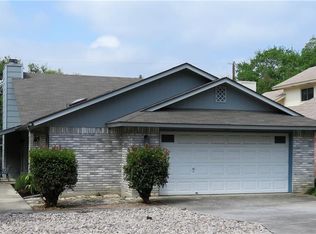 1238 Bluff Creek Cir, New Braunfels, TX 78130