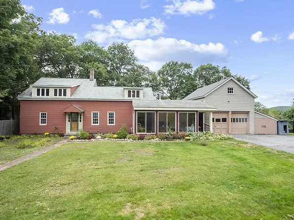 200 Lake Rd, Ashburnham, MA 01430