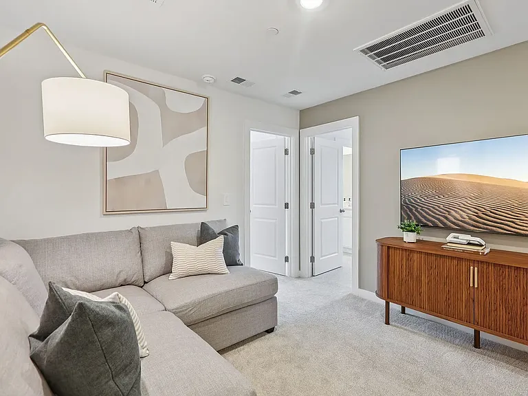 7154 Cedarcrest Ln — Photo 6