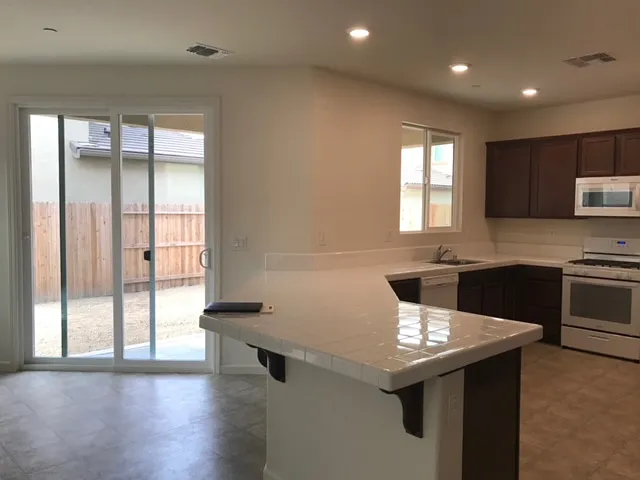5201 Ballard Bluff Way — Photo 2
